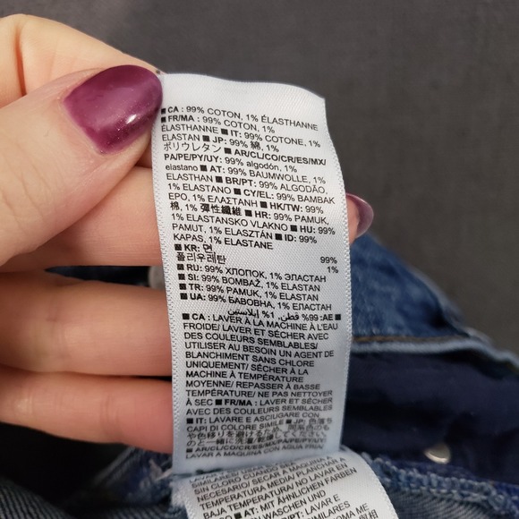 Gap Jeans Womens Size 27 Cheeky Straight Button Fly Raw Hem - Picture 11 of 12